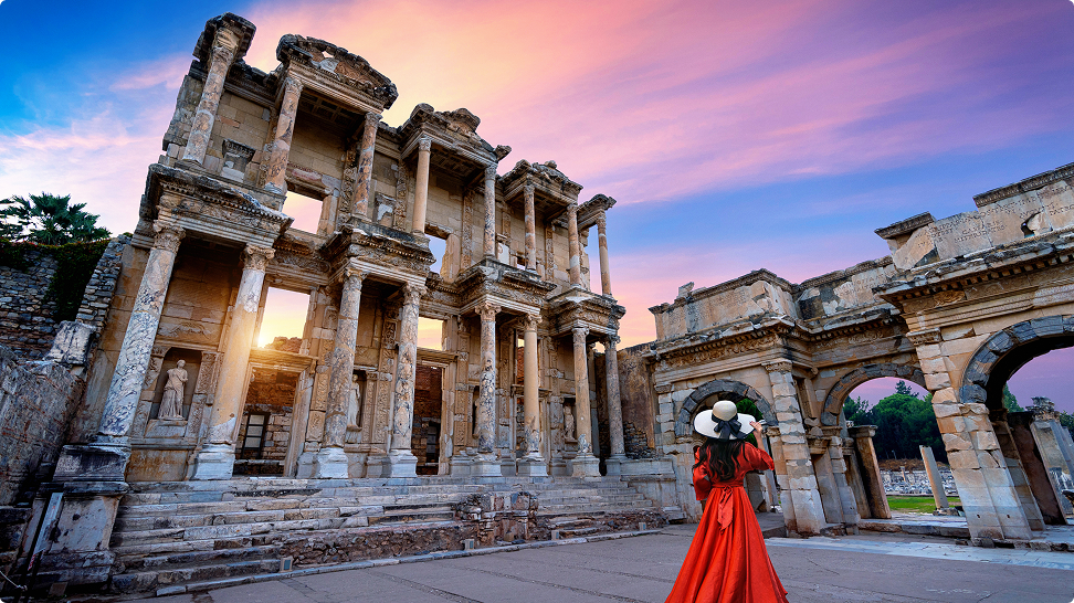 Investing in Real Estate in Greece: Unlocking Opportunities in a Booming Market